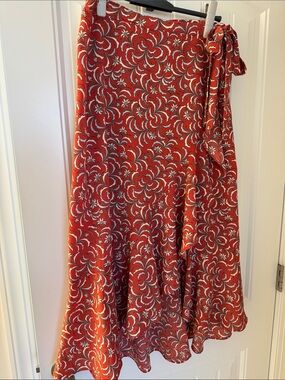 Max Studio Red Floral Tie-Waist High-Low Skirt